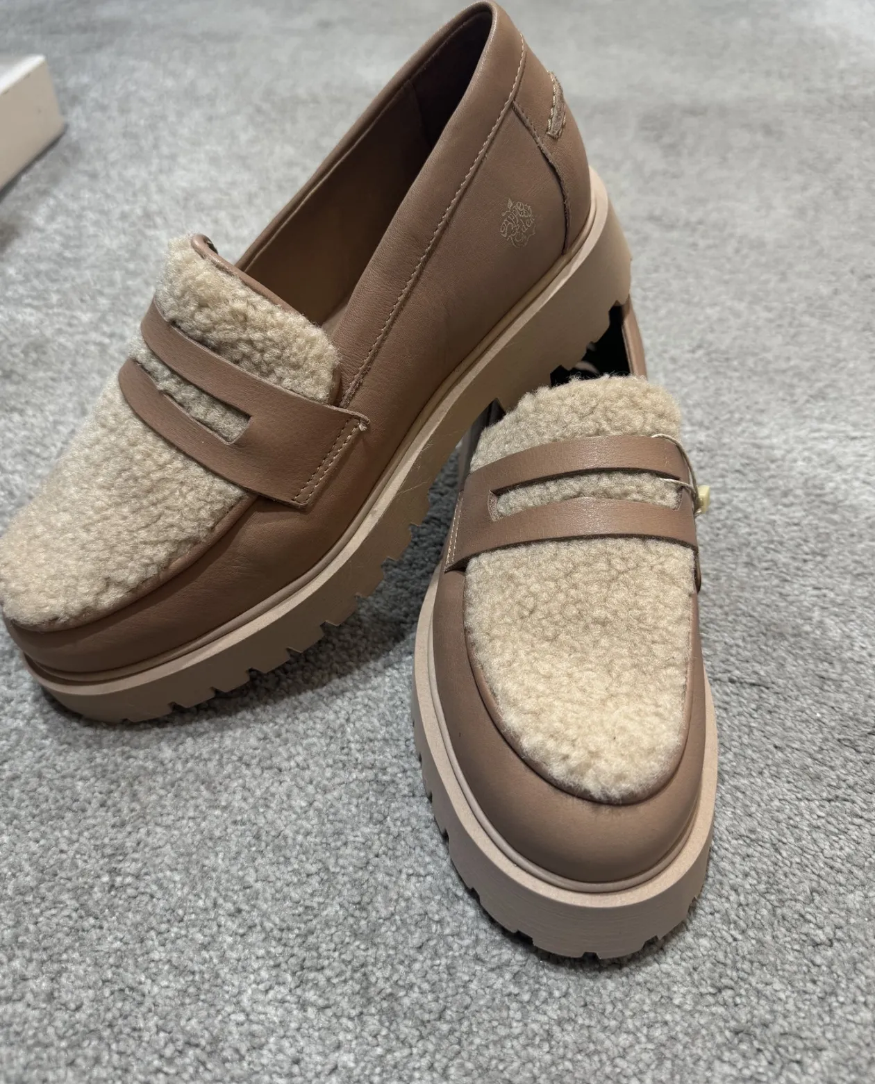 apple_of_eden_cappuccino__3.webp APPLE OF EDEN Cappuccino Fluffy Loafers