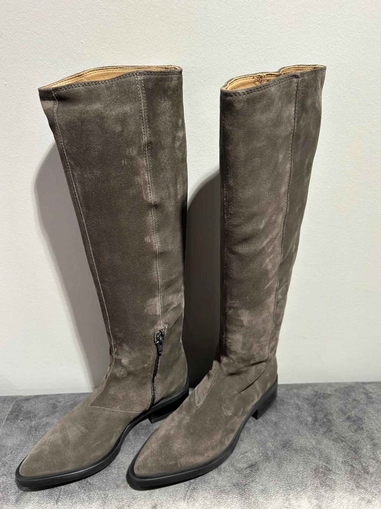 copenhagen_grey_knee_high_0.webp COPENHAGEN Grey Knee High Boots