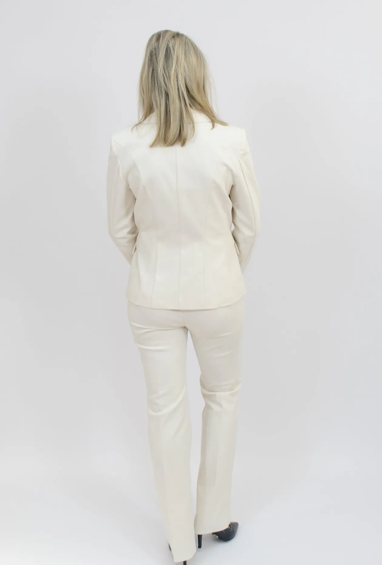 emme_cream_suit_set_5.webp EMME Cream Suit Set