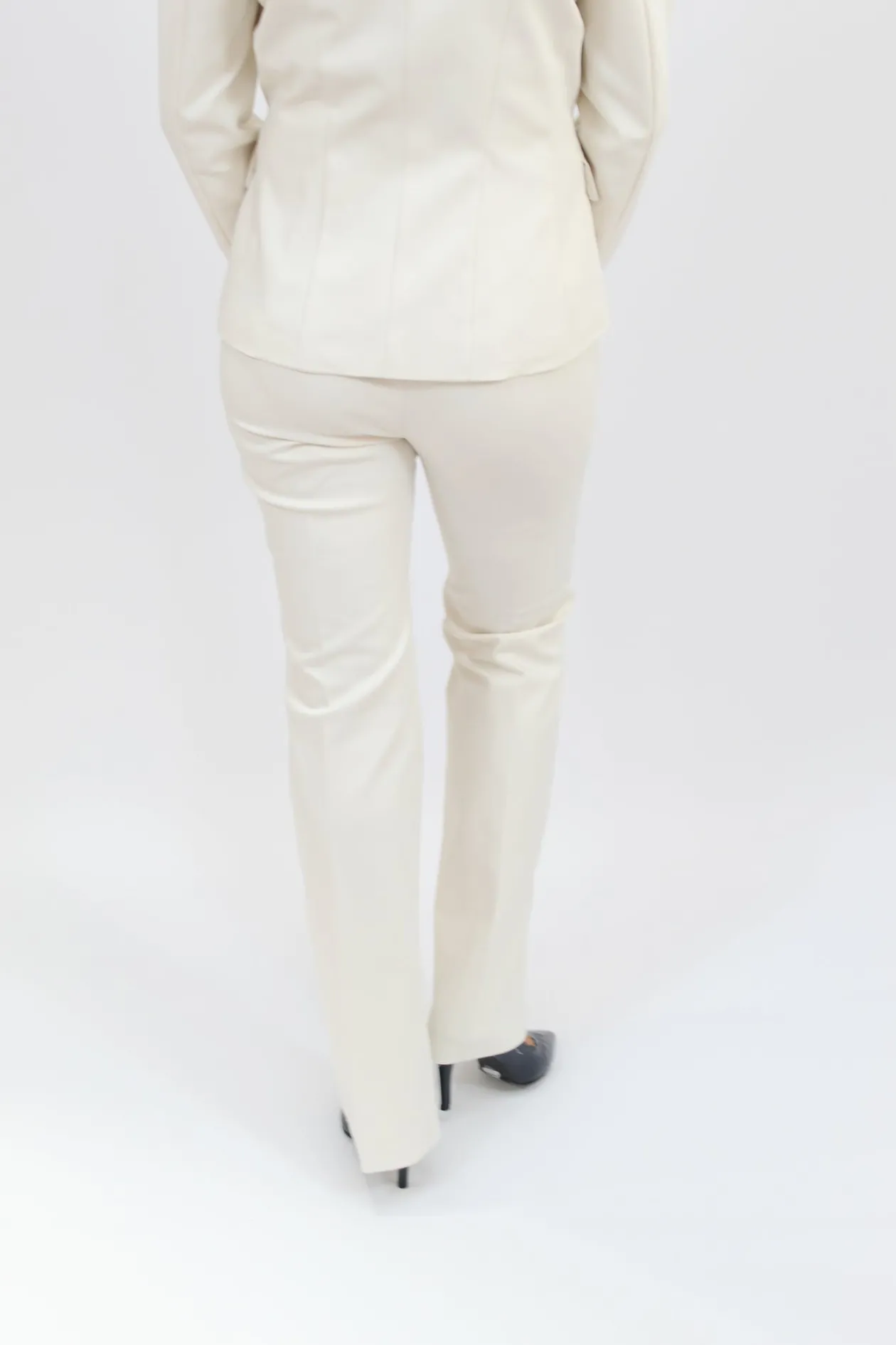 emme_cream_suit_set_6.webp EMME Cream Suit Set