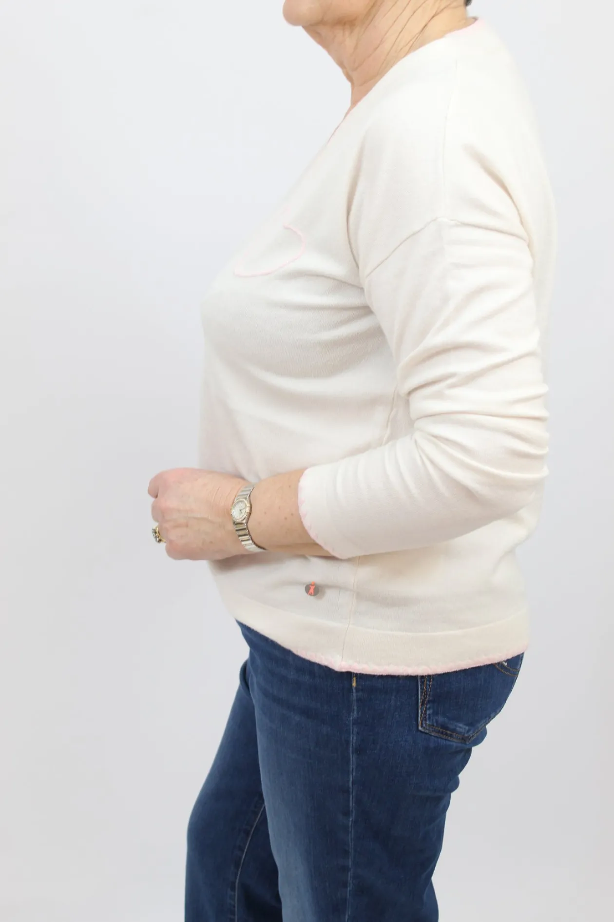 frieda_amp_freddies_cream_1-1.webp FRIEDA & FREDDIES Cream V neck Sweater