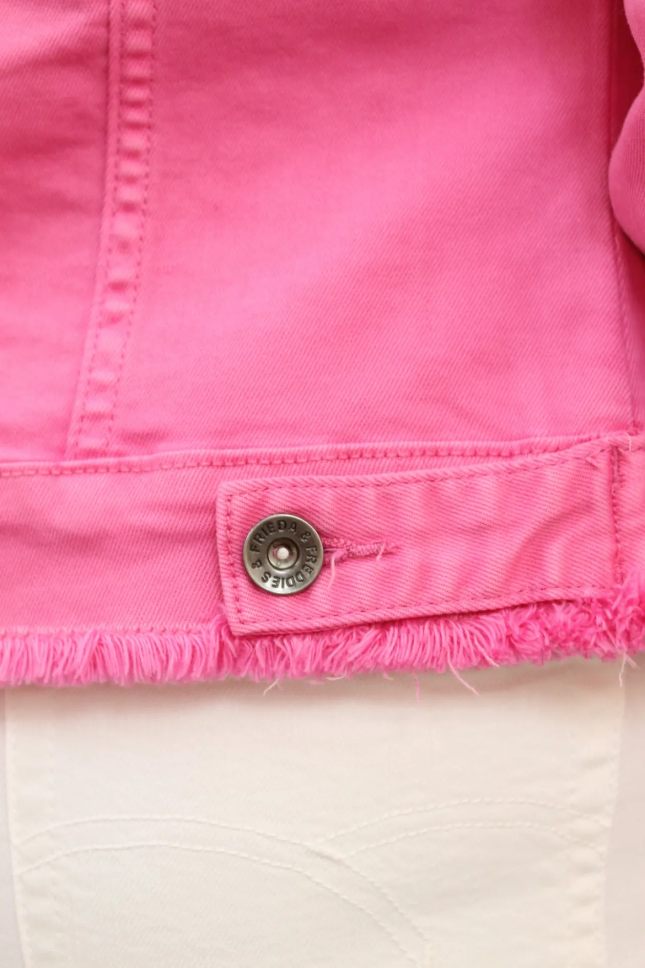 frieda_amp_freddies_pink__9.webp FRIEDA & FREDDIES Pink Denim Jacket