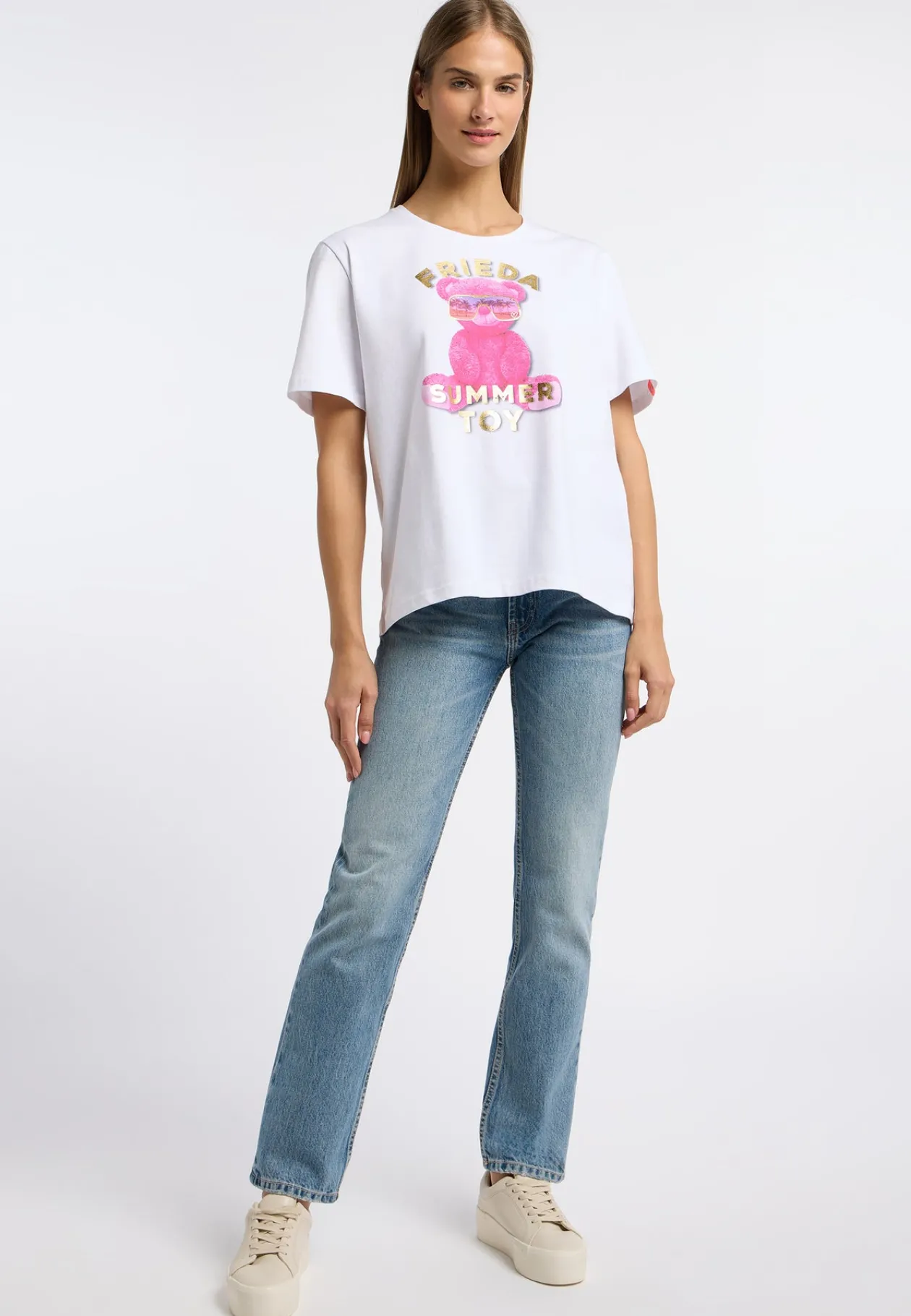 frieda_amp_freddies_white_2-1.webp FRIEDA & FREDDIES White Teddy Printed T shirt