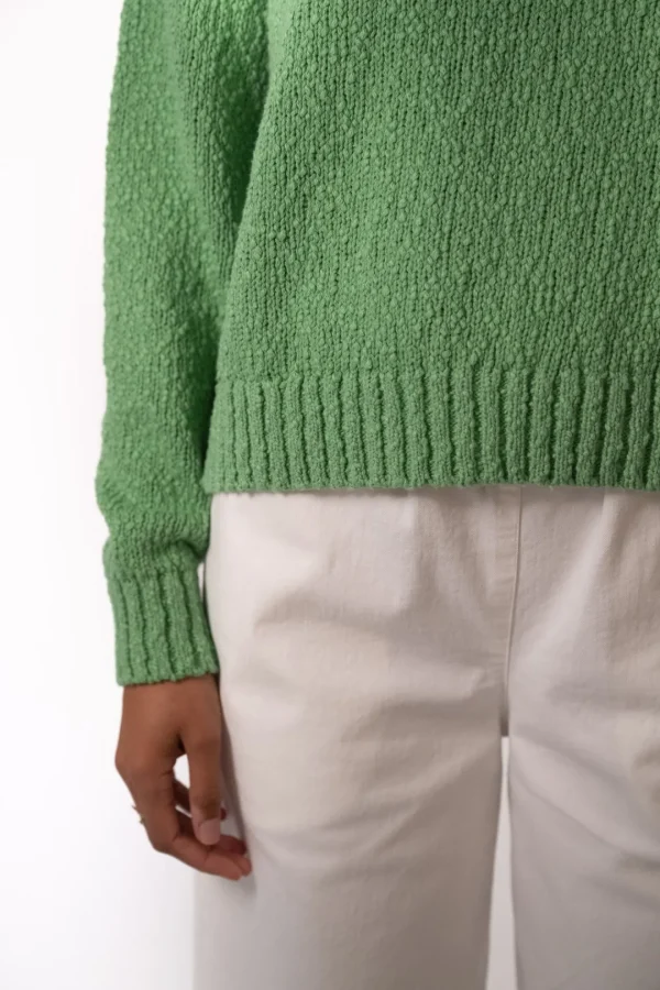 JEFF Green Jumper With A White Heart