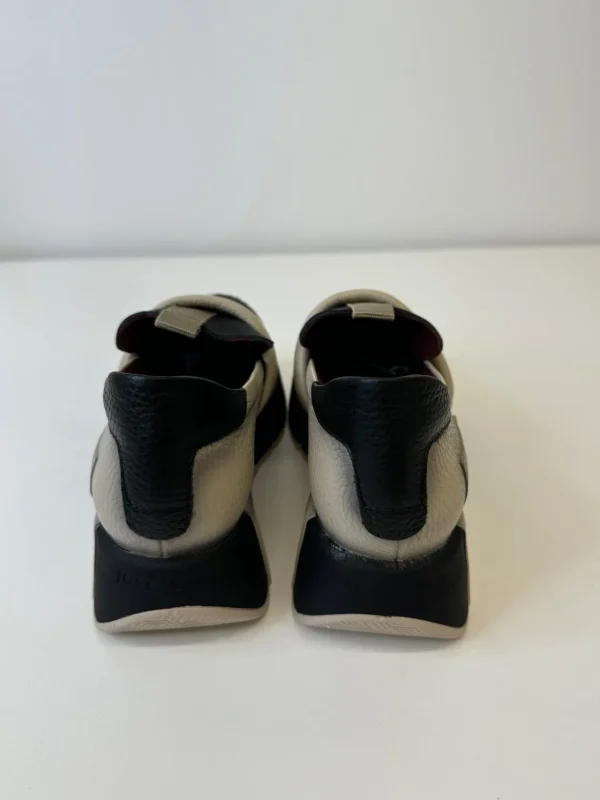 JOSE SAENZ Black & Beige Loafers