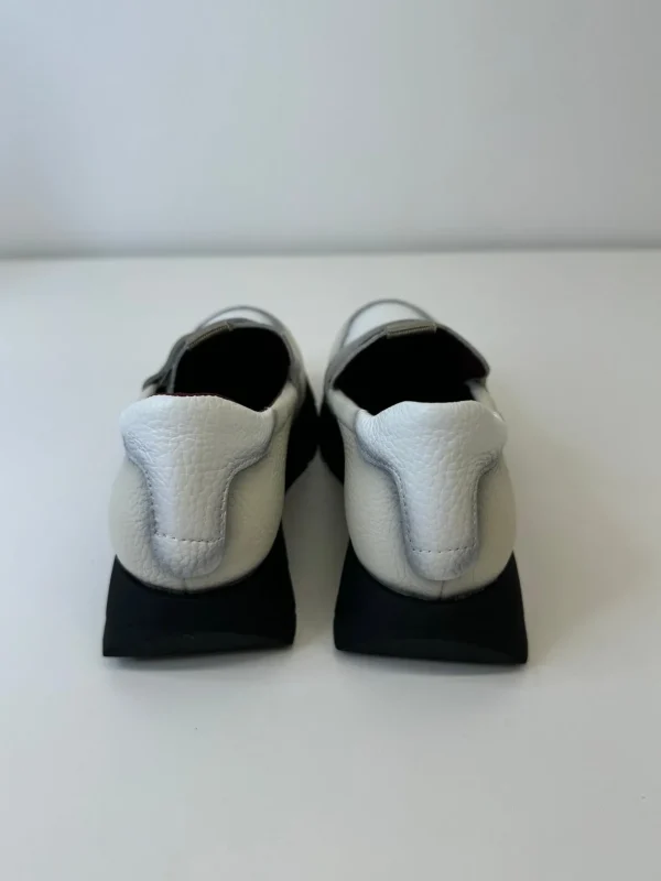 JOSE SAENZ Black & Beige Loafers