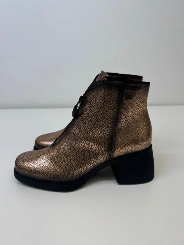 JOSE SAENZ Bronze Shiny Boots