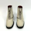 JOSE SAENZ Cream Front Zip boot