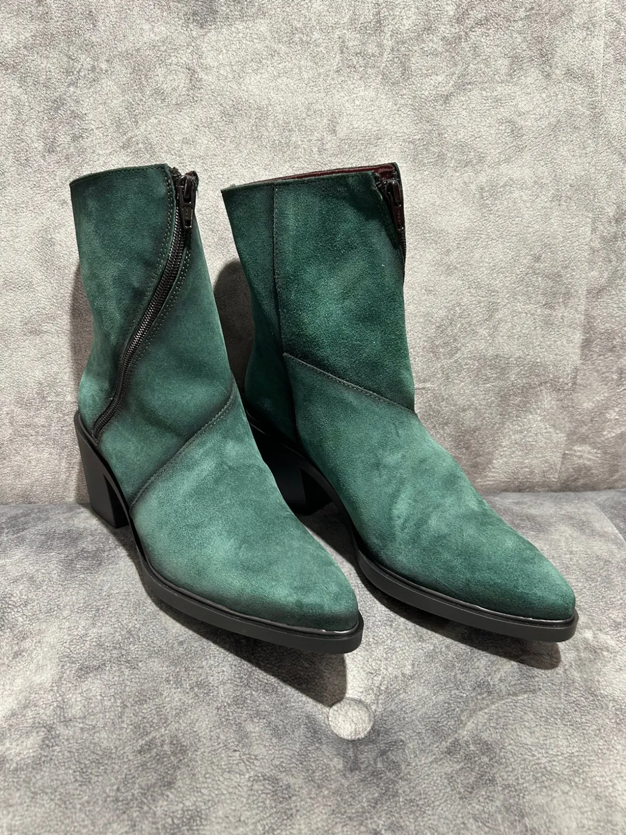 jose_saenz_green_suede_bo_0.webp JOSE SAENZ Green Suede boots