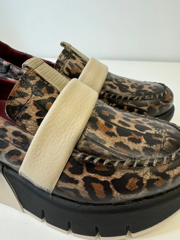 JOSE SAENZ Leopard Print Loafers