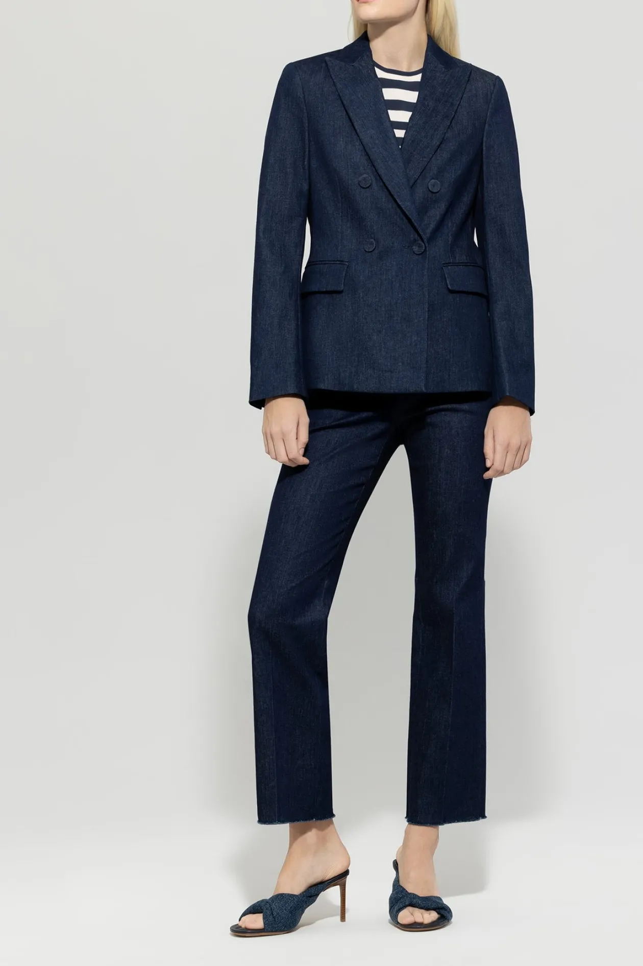 luisa_cerano_dark_blue_bl_0.webp LUISA CERANO Dark Blue Blazer