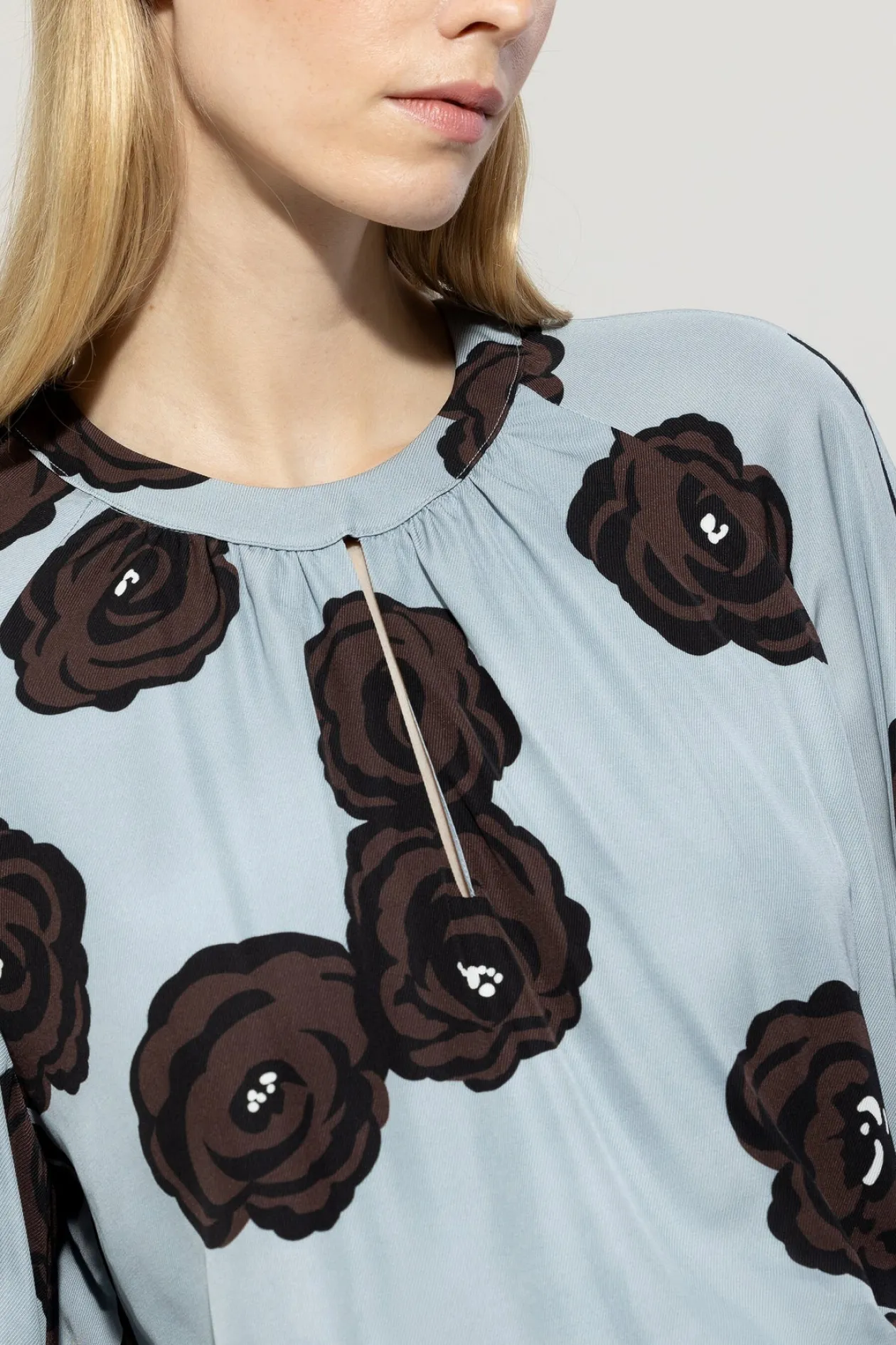 luisa_cerano_maxi_dress_w_1.webp LUISA CERANO Maxi Dress With Flower Print
