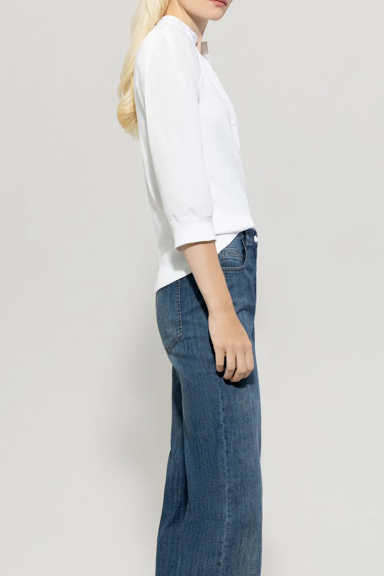 luisa_cerano_white_blouse_2.webp LUISA CERANO White Blouse