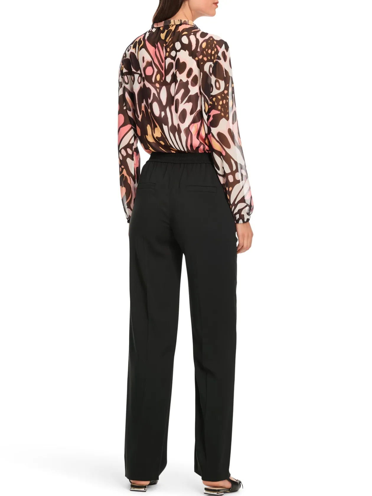 marc_cain_black_trousers_2.webp MARC CAIN Black Trousers