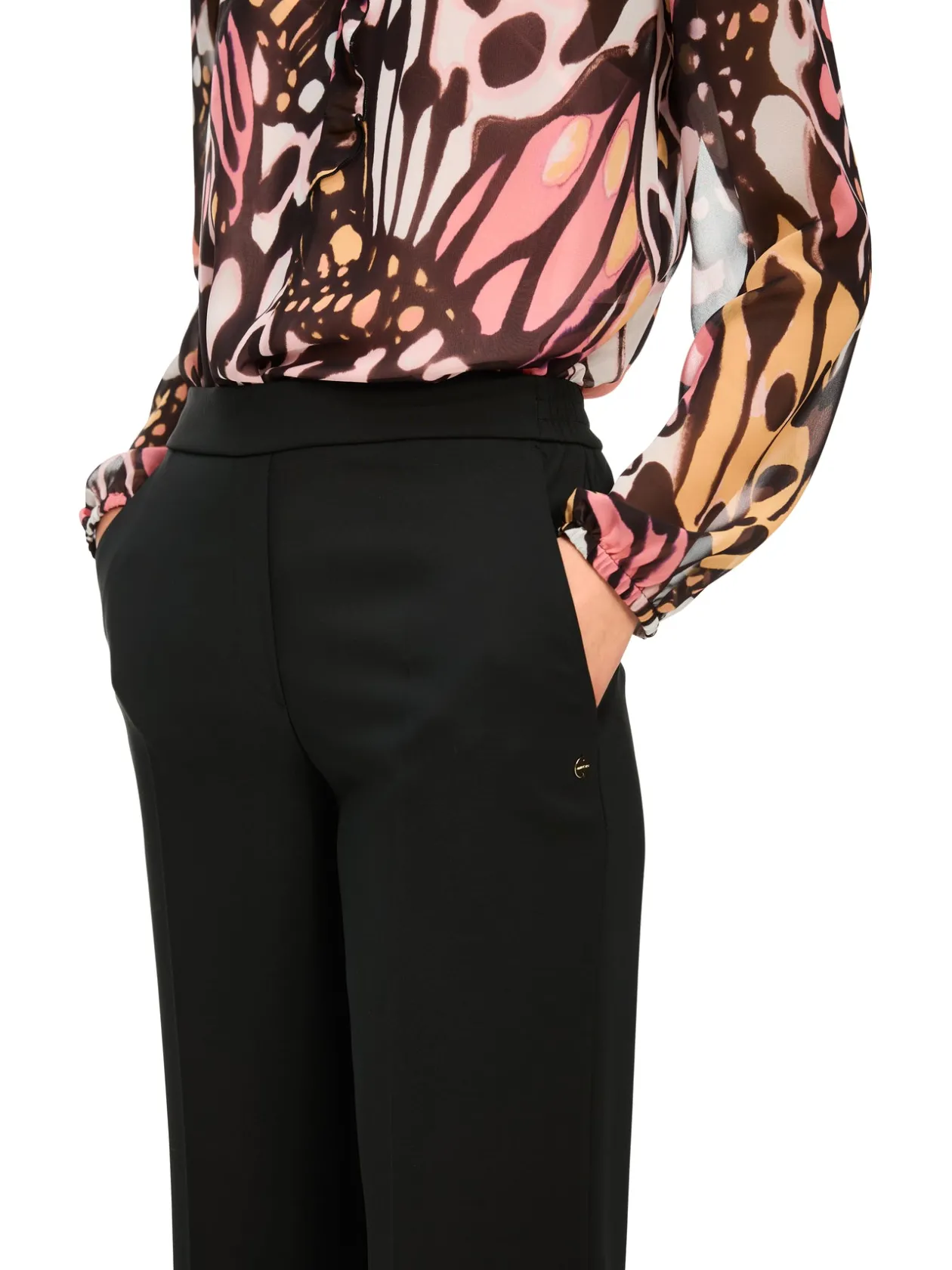 marc_cain_black_trousers_3.webp MARC CAIN Black Trousers