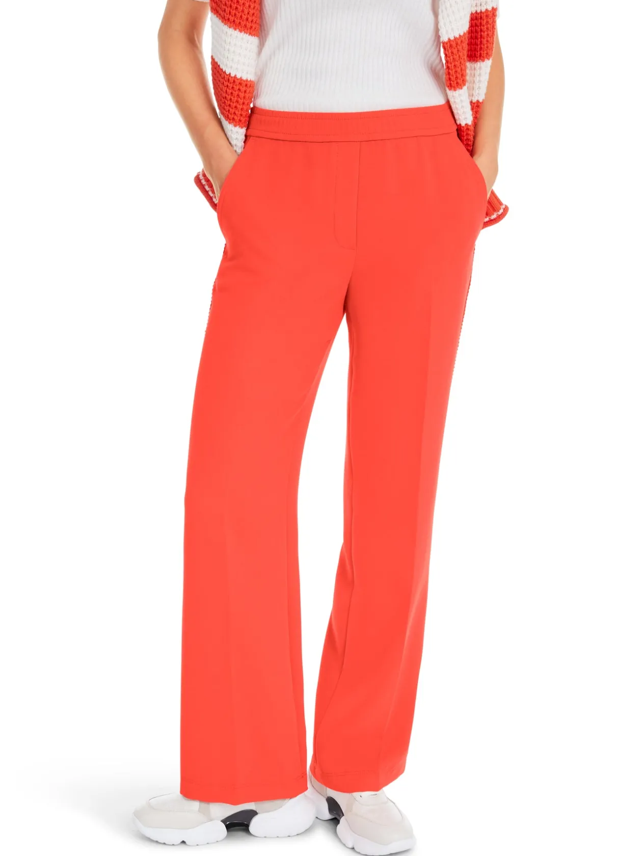 marc_cain_coral_pullup_tr_1.webp MARC CAIN Coral Pull-Up Trousers