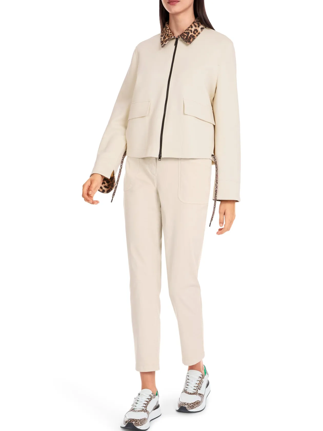 marc_cain_cream_jacket_wi_0.webp MARC CAIN Cream Jacket With Leopard Print