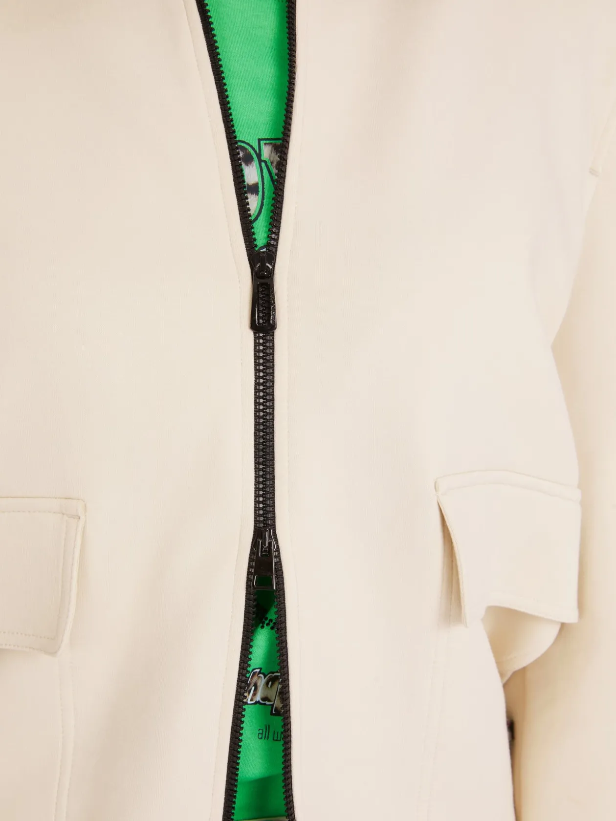 marc_cain_cream_jacket_wi_3.webp MARC CAIN Cream Jacket With Leopard Print