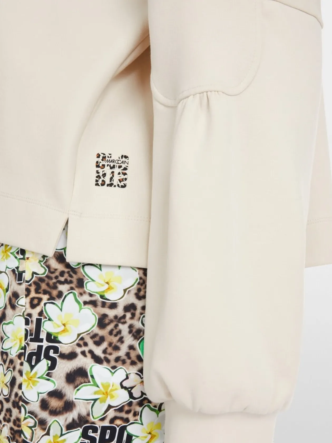 marc_cain_cream_sweater_4-1.webp MARC CAIN Cream Sweater