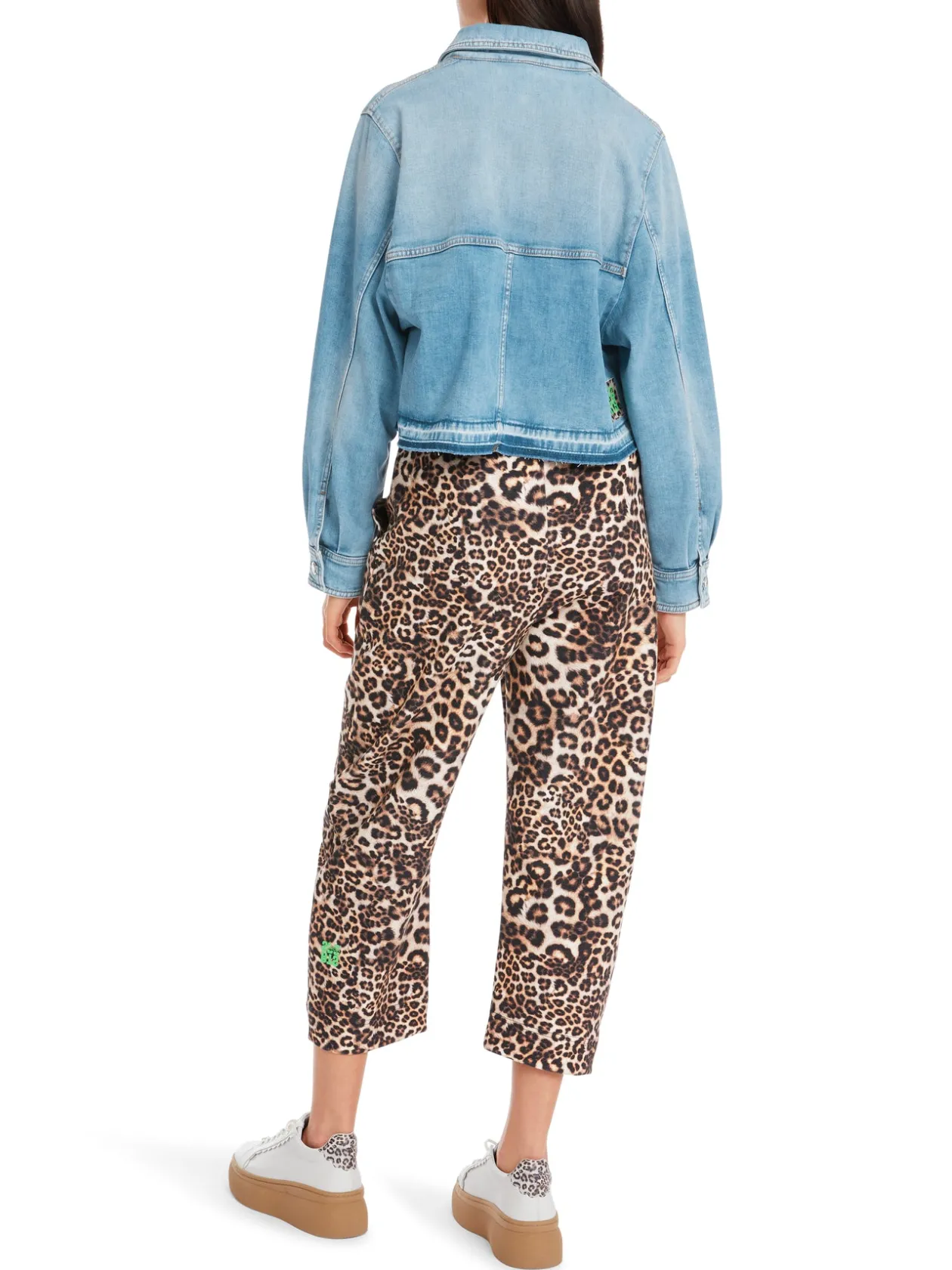 marc_cain_cropped_demin_j_6.webp MARC CAIN Cropped Demin Jacket