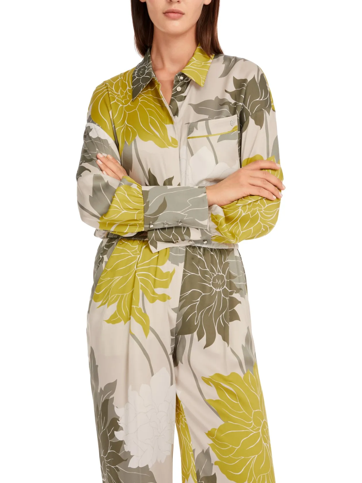 marc_cain_floral_blouse_1.webp MARC CAIN Floral Blouse