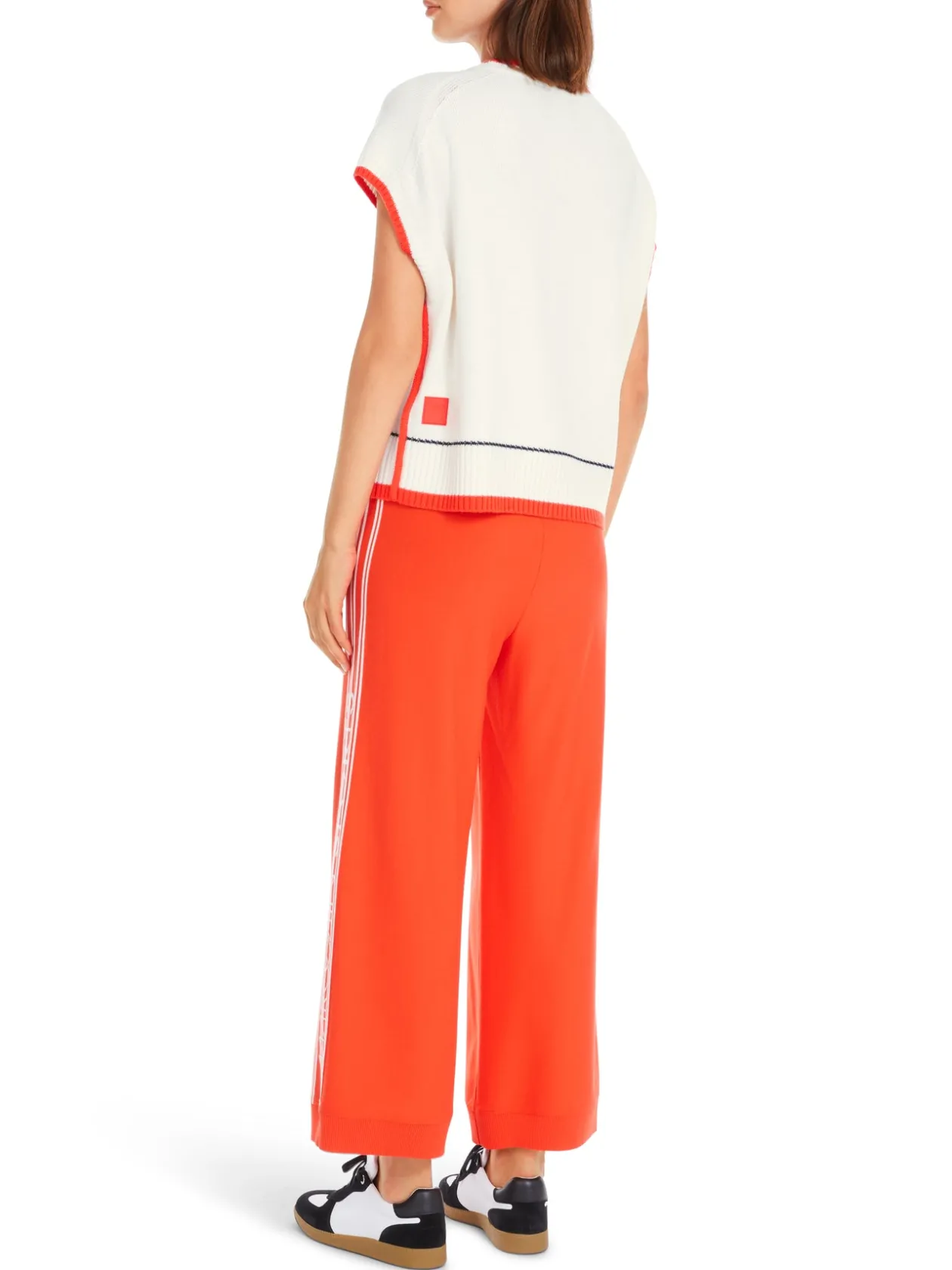 marc_cain_wool_knit_tank__4.webp MARC CAIN Wool Knit Tank Top