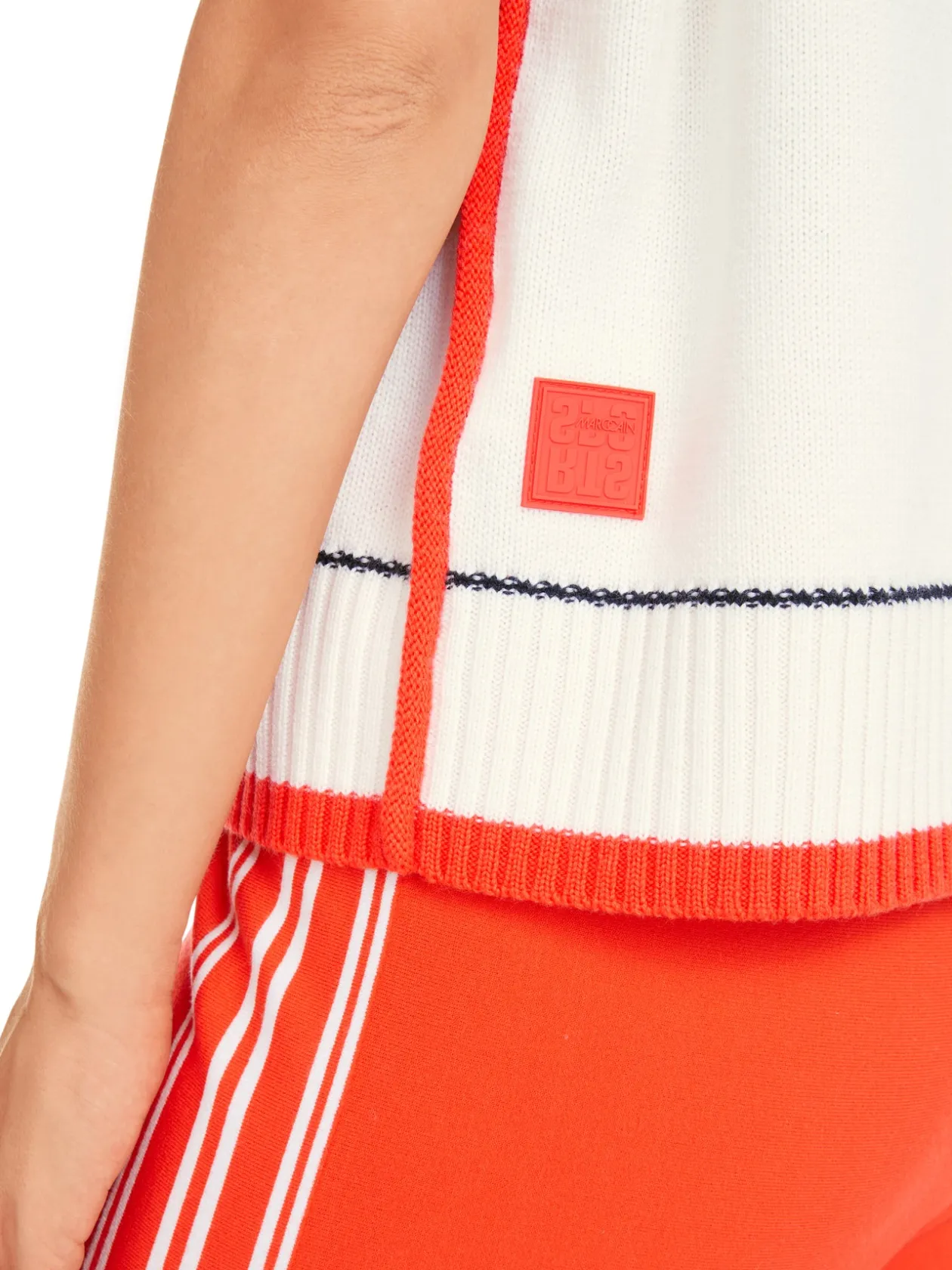 marc_cain_wool_knit_tank__5.webp MARC CAIN Wool Knit Tank Top