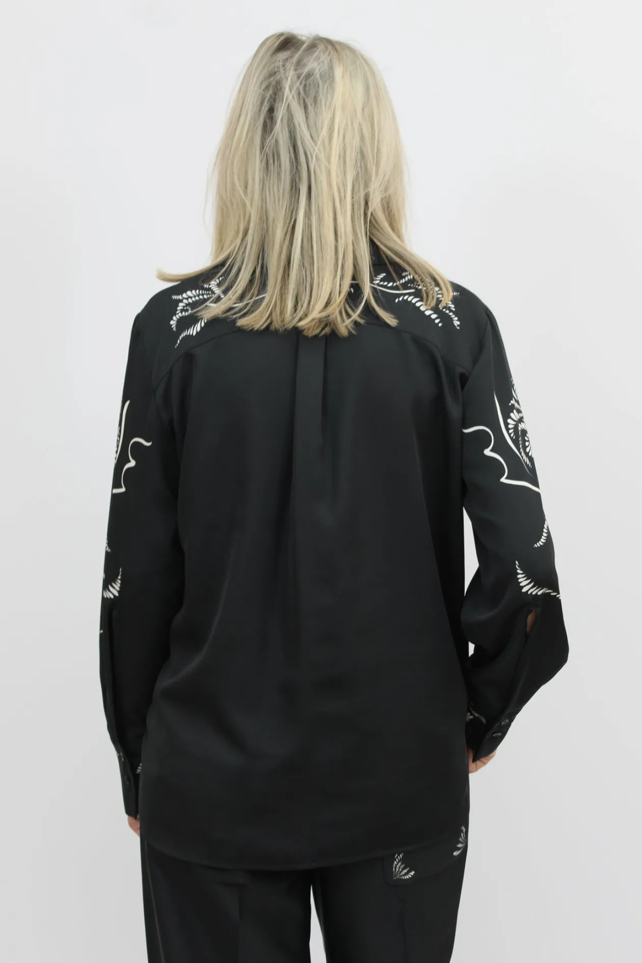 marella_black_blouse_5.webp MARELLA Black Blouse