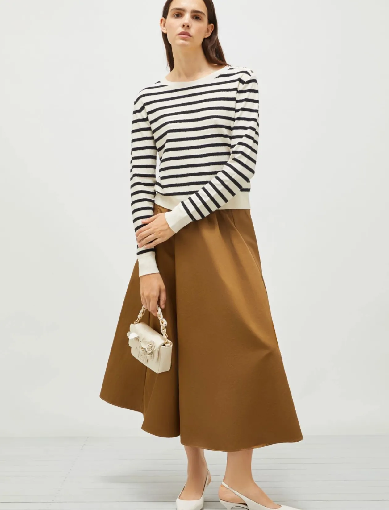 marella_navy_stripe_sweat_0.webp MARELLA Navy Stripe Sweater