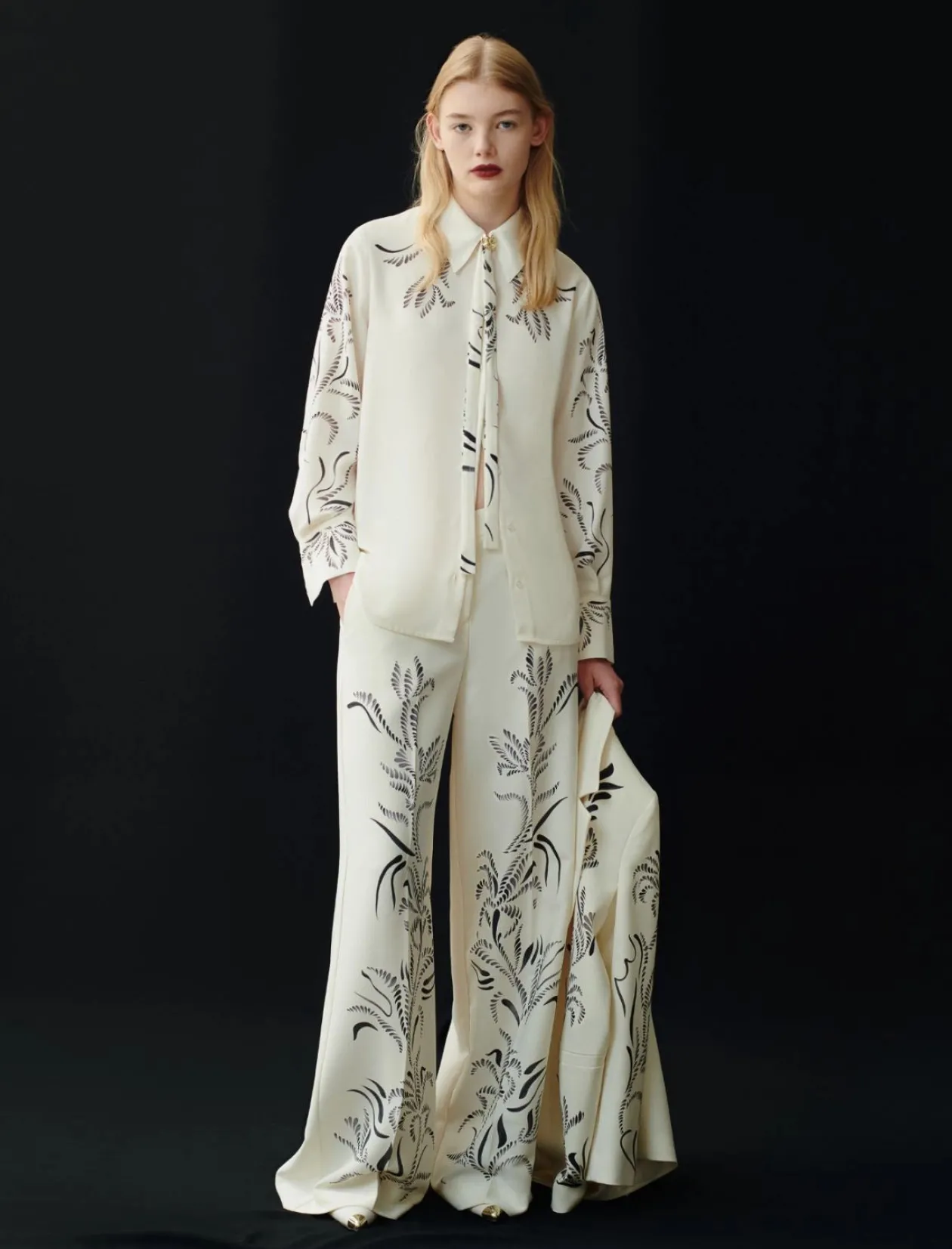 marella_printed_satin_shi_0.webp MARELLA Printed Satin Shirt
