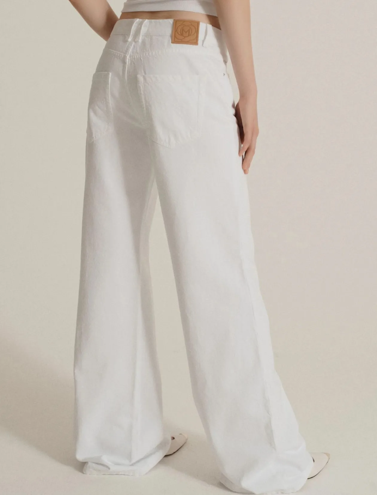 marella_wide_leg_white_je_3.webp MARELLA Wide Leg White Jeans