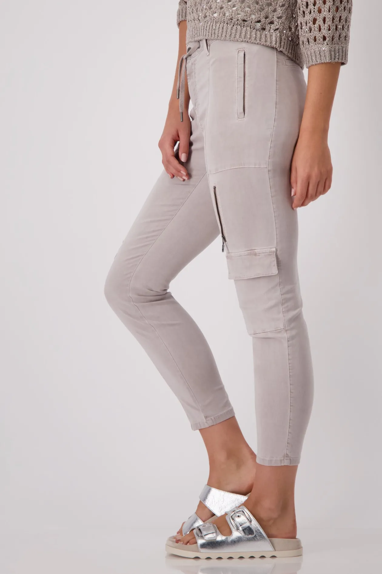 monari_beige_cargo_trouse_2.webp MONARI Beige Cargo trousers