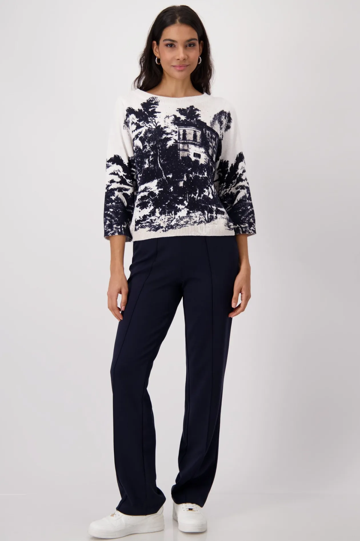 monari_dark_blue_abstract_0.webp MONARI Dark Blue Abstract Pullover