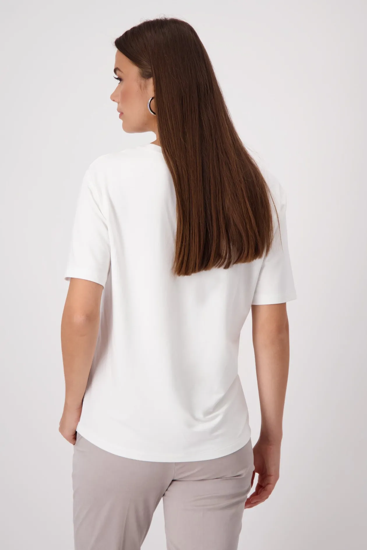 monari_white_tshirt_with__4.webp MONARI White T-shirt With Butterflies